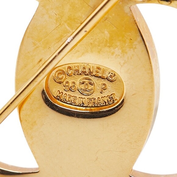 CHANEL Vintage Gold Logo Brooch